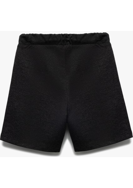 Beli Lastikli Aplike Detaylı Basic Şort
