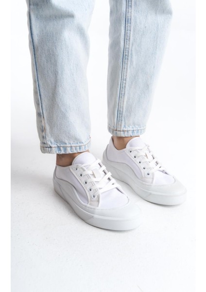 Kadın Bağcıklı Günlük Sneaker Tam Kalıp Rahat Spor Ayakkabı modelleri