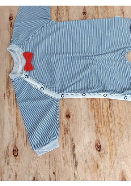 Papyonlu Çizgi Desen Çıtçıt Kapama Kasketli Erkek Bebek Tulumu Lacivert