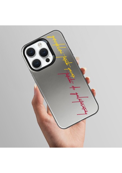 iPhone 14 Uyumlu Galatasaray Gerçekleri Tarih Yazar Premium Lisanslı Telefon Kılıfı