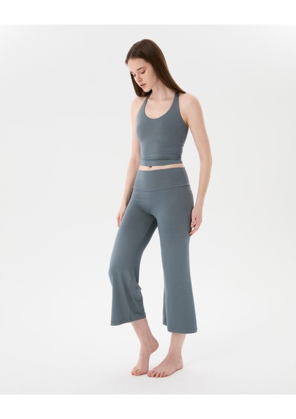 Kadın Açık Mavi Gri Kapri Flow Şortlu Pantolon - Çift Kat Korsajlı, İç Şort Katmanlı, Kapri Boy, Normal Bel, Pilates, Yoga, Günlük ve Spor Aktiviteleri İçin Hafif ve Rahat Pantolon fiyatları
