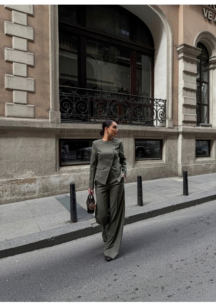 Kadın Poliviskon Asimetrik Düğmeli Vatkalı Ceket Pantolon Takım