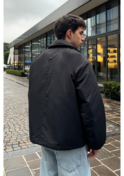 Oversize Çıt Çıt Kapamalı Siyah Ceket modelleri