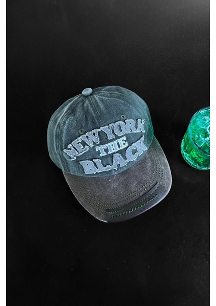 New York Nakışlı Lacivert Şapka