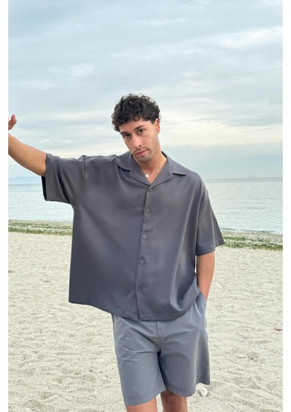 Gabardin Kumaş Oversize Kısa Kol Gömlek