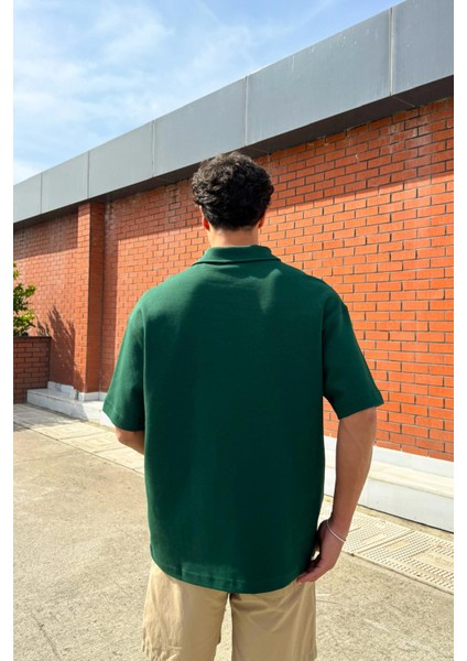 Polo Yaka Quiet Place Baskılı Tişört