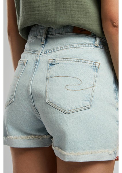 Holly 2 Kadın Jean Şort Denim fırsatları