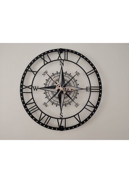 Dekoratif Roma Rakamlı Sessiz Siyah Metal Duvar Saati Pusula Temalı