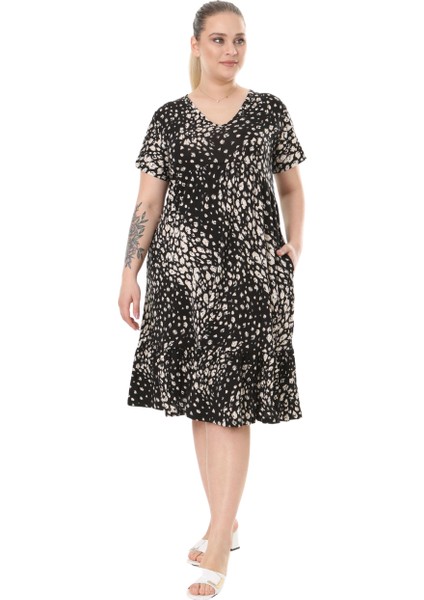 Butik Siyah Göğüsten Robalı V Yaka Kısa Kollu Çakıltaşı Desen Cepli Elbise fiyatları