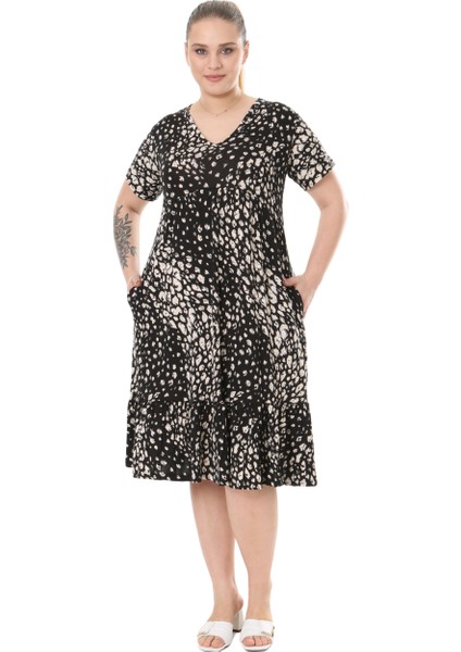 Butik Siyah Göğüsten Robalı V Yaka Kısa Kollu Çakıltaşı Desen Cepli Elbise modelleri