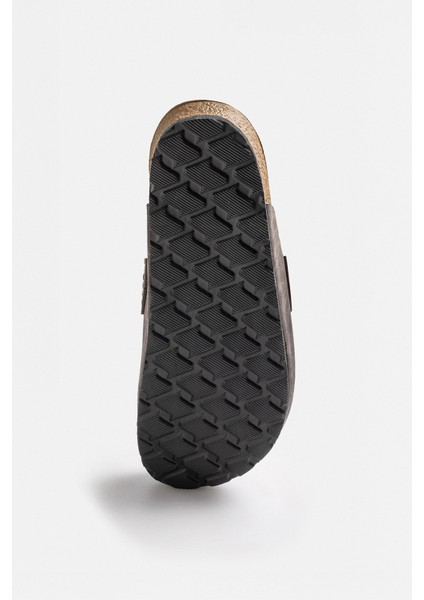 Kapalı Gri Terlik Erkek Dikiş Detaylı Yuvarlak Burunlu Konforlu Tasarım modelleri