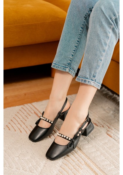 Melody Siyah Fiyonklu Inci Detaylı (4 cm Topuklu ) Yuvarlak Burunlu Günlük Kullanım Ayakkabı modelleri