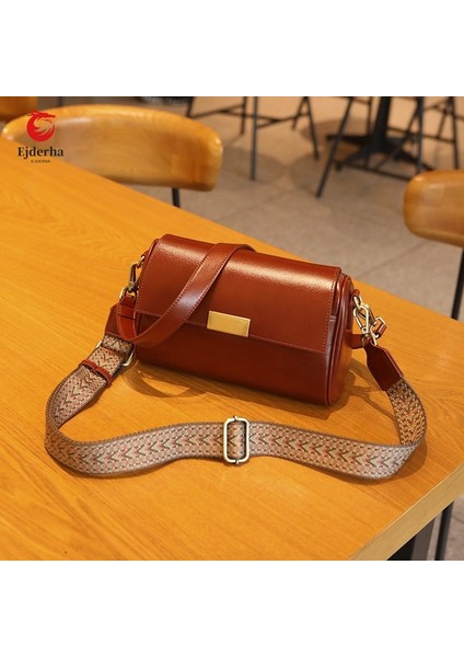 Retro Kadınların Çantası, Avrupa ve Amerikan Moda Çantası, Büyük Kapasitet Tek Omuz Çantası, Popüler Küçük Kare Çantası (Yurt Dışından)