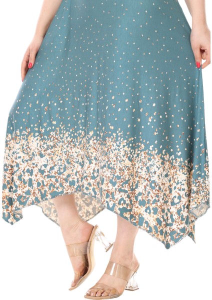 Butik Askılı V Yaka Yeşil Puanlı Eteği Leopar Desen Elbise