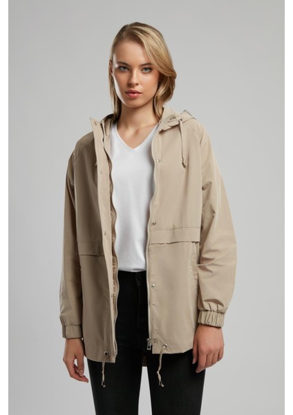 Fredo Kadın Yağmurluk Bej modelleri