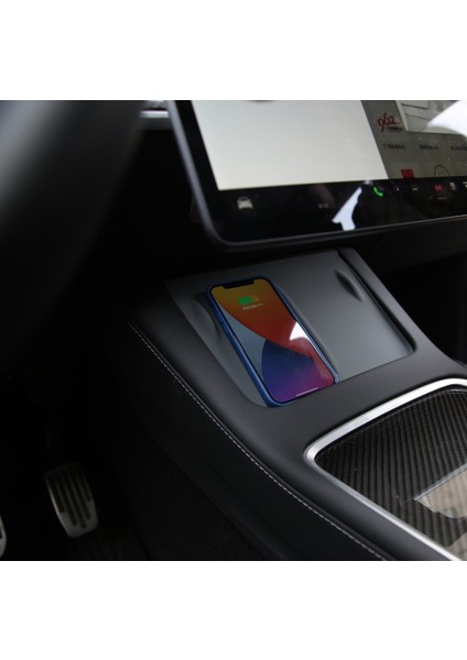 Tesla Model Y / Model 3 Tpe Plastik Telefon Şarj Pedi, Siyah Renk fırsatları