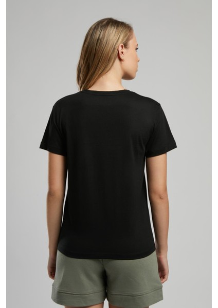 Sade Kadın V Yaka T-Shirt Siyah modelleri