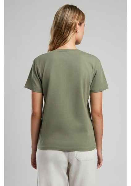 Sade Kadın V Yaka T-Shirt Siyah fiyatları