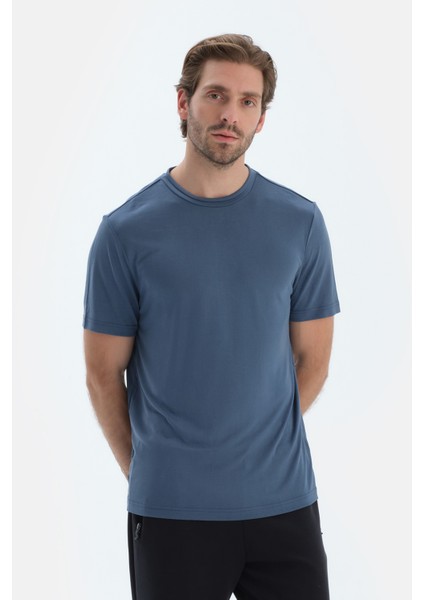 Indigo Bisiklet Yaka Kısa Kollu Regular Modal Tişört