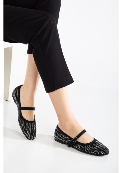 Suins Gesto Taş Kaplamalı Kadın Babet Ayakkabı