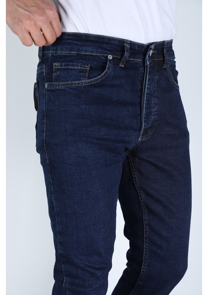 Erkek Regular Kalıp Rahat Kesim Şık Koyu Jeans fırsatları