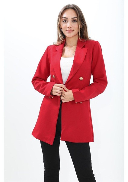 Omuzları Vatkalı Önü Çıtçıtlı Atlas Kumaş Kadın Blazer Ceket