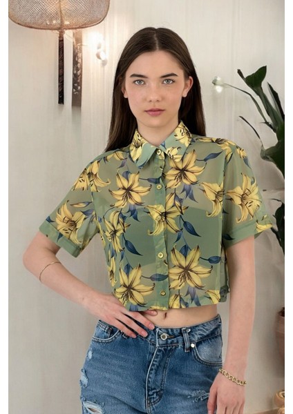 Kadın Kısa Transparan Desenli Haki Crop Gömlek