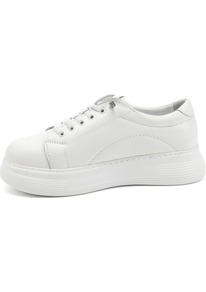 Kadın Beyaz Lastik Bağcıklı Comfort Hakiki Deri Sneaker modelleri