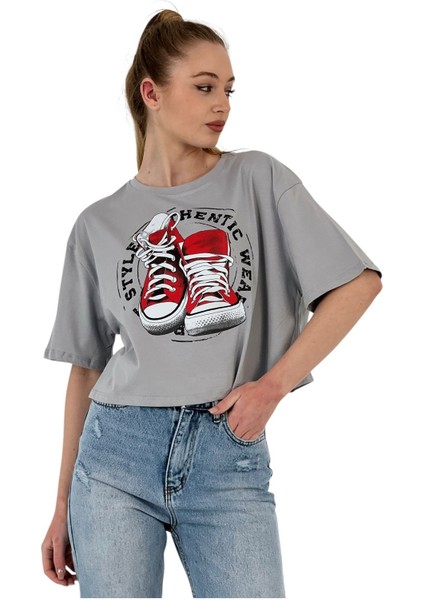 Kadın Oversize Baskılı Kısa Kol Gri Crop Tişört