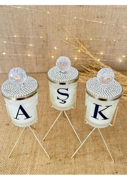 Tasarım Taş Detaylı Ayaklı Harfli Dekoratif 3'lü Mum, Dekor Ürünü, Şamdan & Mum