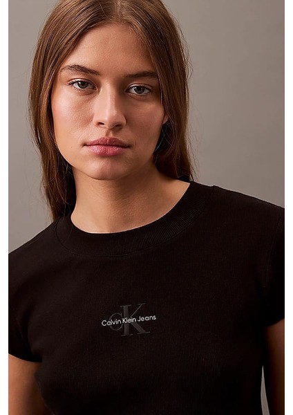 Kadın Ck Slim Crop T-Shirt - Siyah indirimleri