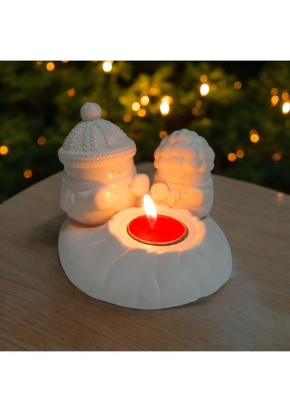 Dekoratif Ateş Başında Isınan Kardan Adam Tealight Mumluk Tealight