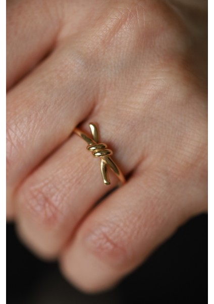 14 Ayar Altın Düğüm Yüzük