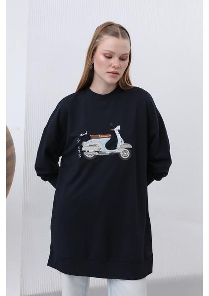Kadın Önü Scooter Baskılı ve Garnili Tunik