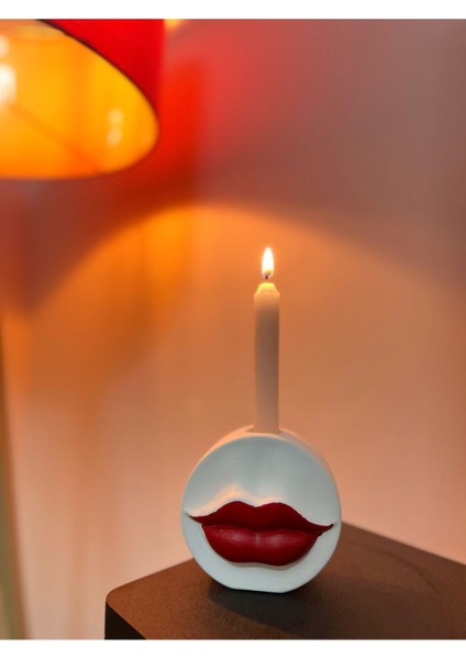 Kırmızı Dudak Mumluk