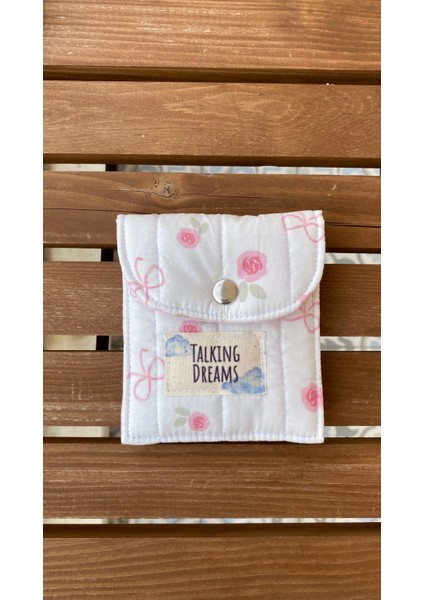 Talkıng Dreams Beyaz Çiçekli Kapitone Cüzdan
