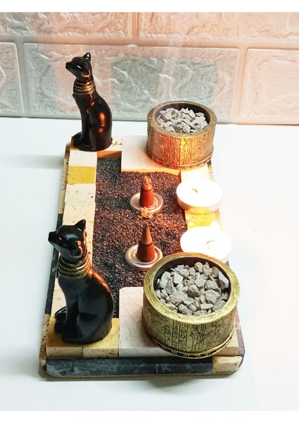 Bastet Kedi Tanrıçası, Antik Mısır Hiyeroglif Mumluk Seti. Taş Standlı.