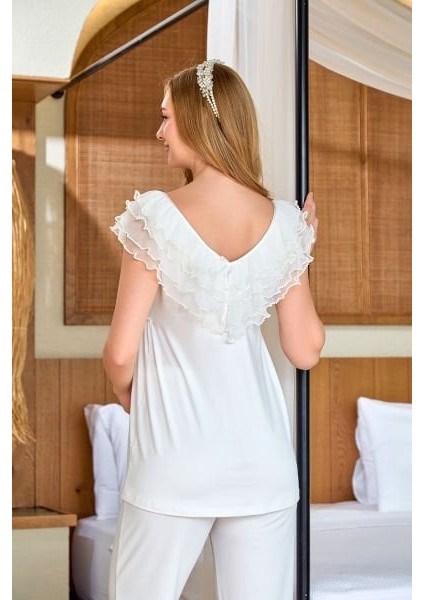 25625 Kadın Krem Incili Yaka Detay Lohusa Pijama Takımı
