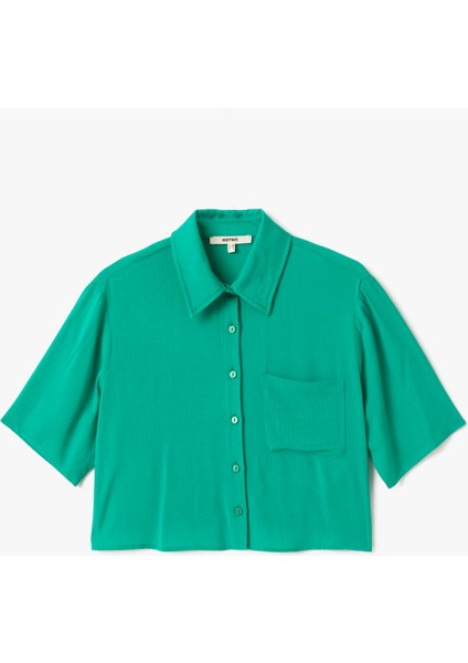 Cep Detaylı Kısa Kollu Viskon Crop Oversize Gömlek