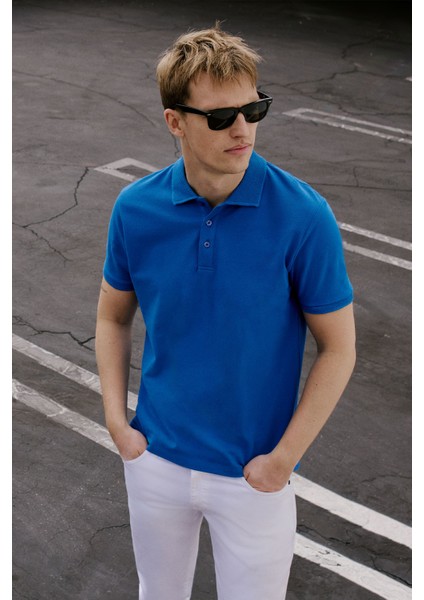 ALTINYILDIZ CLASSICS Erkek Royal Mavi %100 Pamuk Kıvrılmaz Polo Yaka Slim Fit Dar Kesim Tişört
