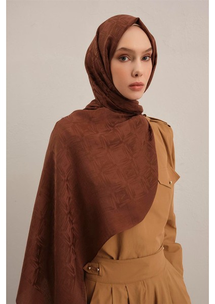 Lyocell Naia Kare Monogram Şal 6 16 modelleri