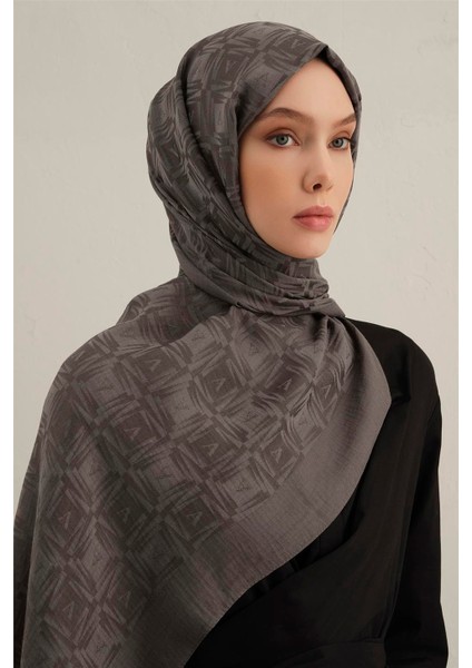 Lyocell Naia Kare Monogram Şal 6 18 modelleri