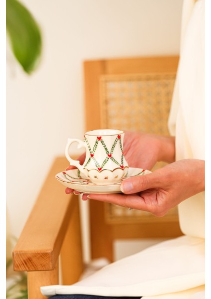 Luxury Kırmızı Kalpli 6lı Set El Yapımı Handmade Porselen Altın Işlemeli Kahve Fincan Set 1 Adet