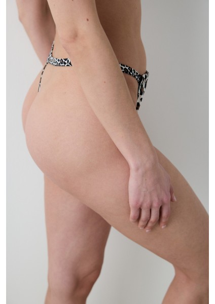 Leopar Çok Renkli String Külot