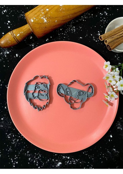 Luxury Aslan Kral Simba ve Mufasa 2'li Kurabiye Kalıbı Kesici Şekillendirici Set Seti 1 Adet