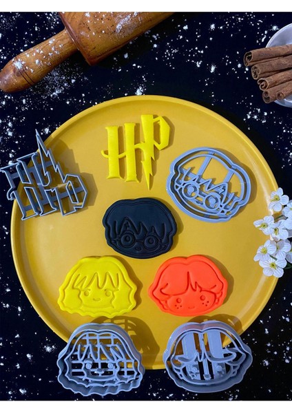 Luxury Harry Potter 4'lü Kurabiye Kalıbı Şekillendirici Kesici Seti 1 Adet