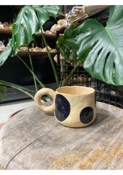 Luxury Stoneware Puantiyeli Mug 1 Adet
