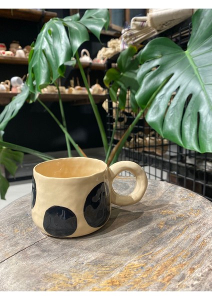 Luxury Stoneware Puantiyeli Mug 1 Adet fiyatları