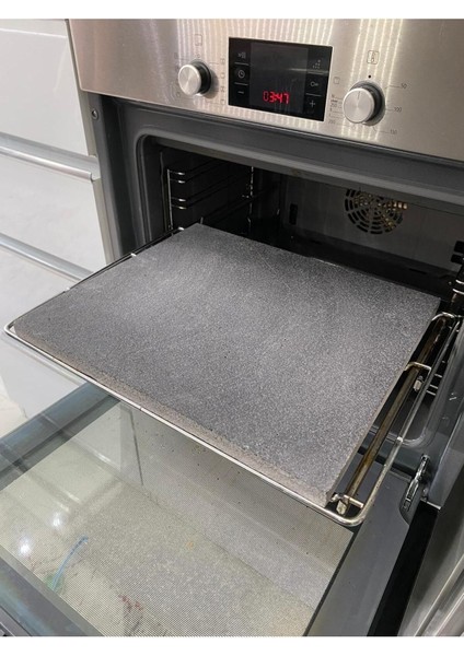 Luxury Doğal Bazalt Pişirme Taşı - (35X40CM) - Pizza Taşı, Mangal Taşı, Ekmek Taşı 1 Adet