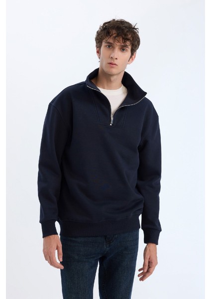 Relax Fit Dik Yaka Fermuarlı Basic Düz Kalın Sweatshirt E5332AX24WN